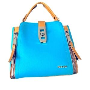 NWOT 5 pockets BEYDA style blue handbag.